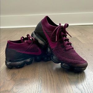 Women’s Nike VaporMax Flyknit